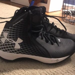 Under Armor Basketball shoes